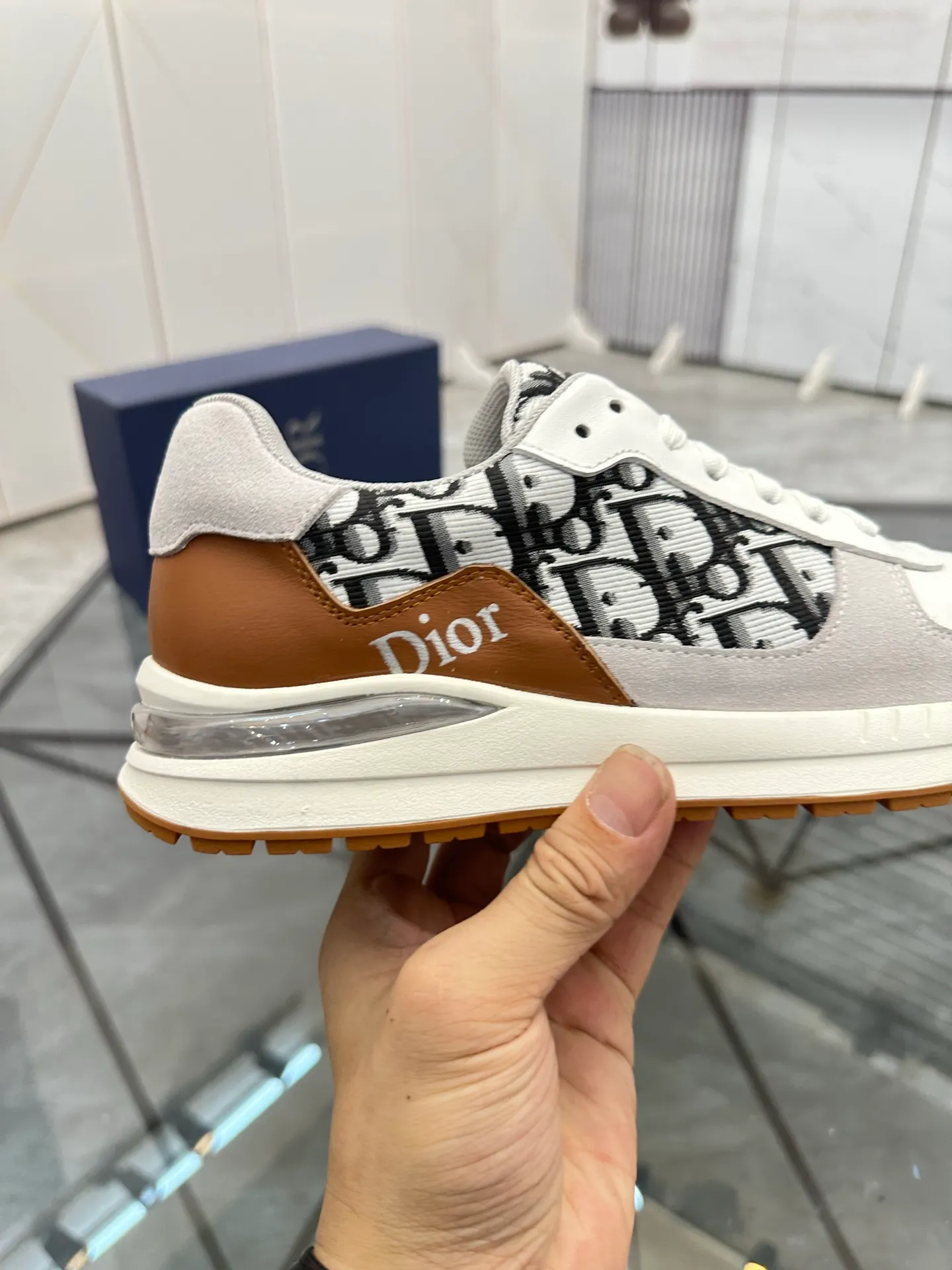 Men's shoes for sale 💰: 💰P420¥ Product trademark: Dior* "Dior*" low-top casual shoes Regular size: 38-44 (can be customized to 45) Product materials: imported cowhide leather upper spliced ​​with original fabric, breathable lining, original outsole. No.:6735